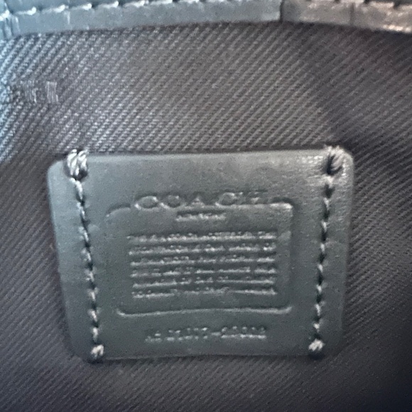 COACH LADIES DOUBLE ZIP WRISTLET WALLET FOREST GREEN PEBBLED LEATHER - Picture 6 of 9